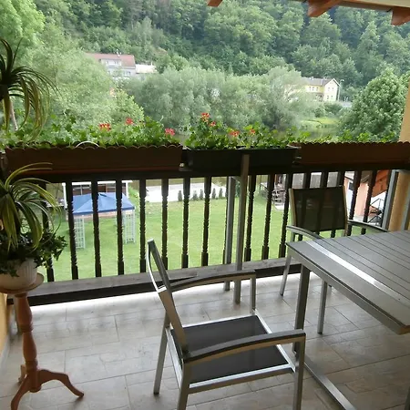 Jaro Apartment