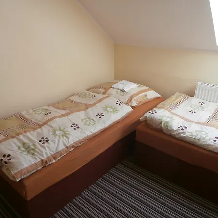 Jaro Apartment *