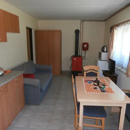 Apartment Jaro *