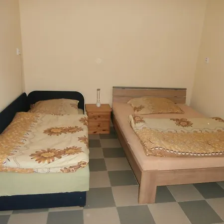 Jaro Apartman Chocerady