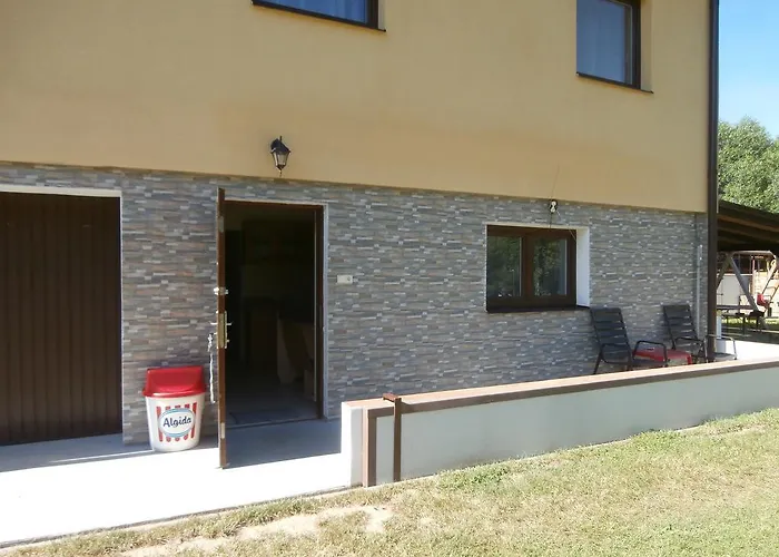 Jaro Апартаменты Хоцеради